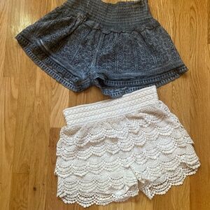 Bundle of 2 Lace Skorts Cream/Grey Size S